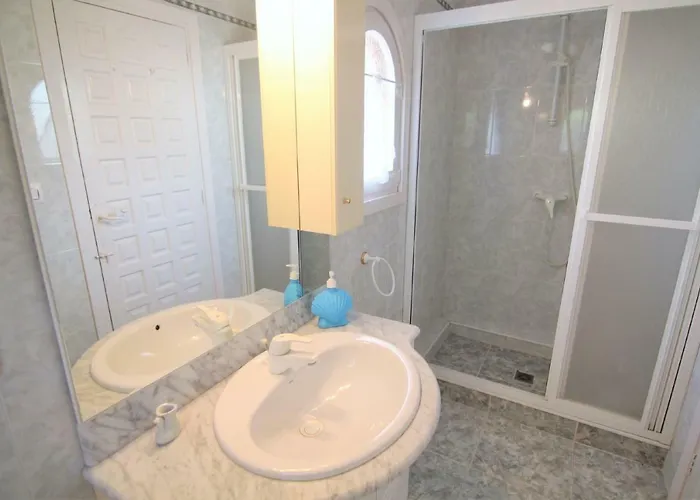 Villavenus كاليبي